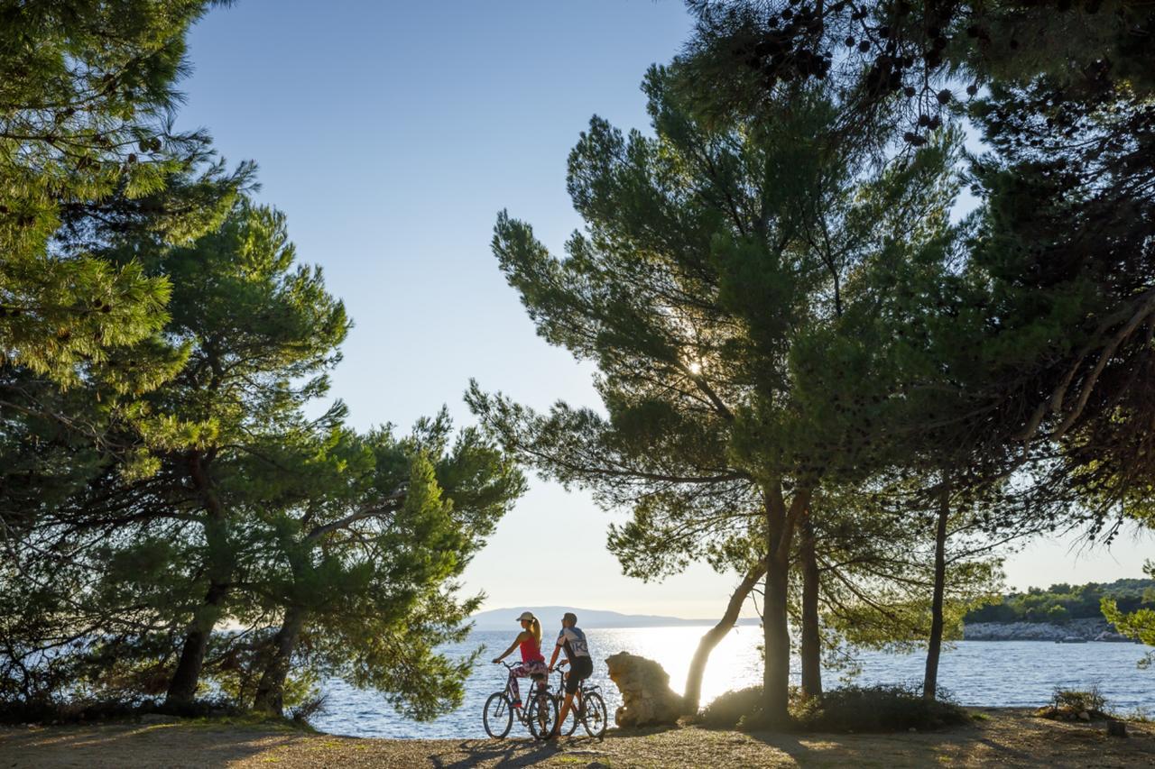 Valamar Camping Padova Banjol Eksteriør billede