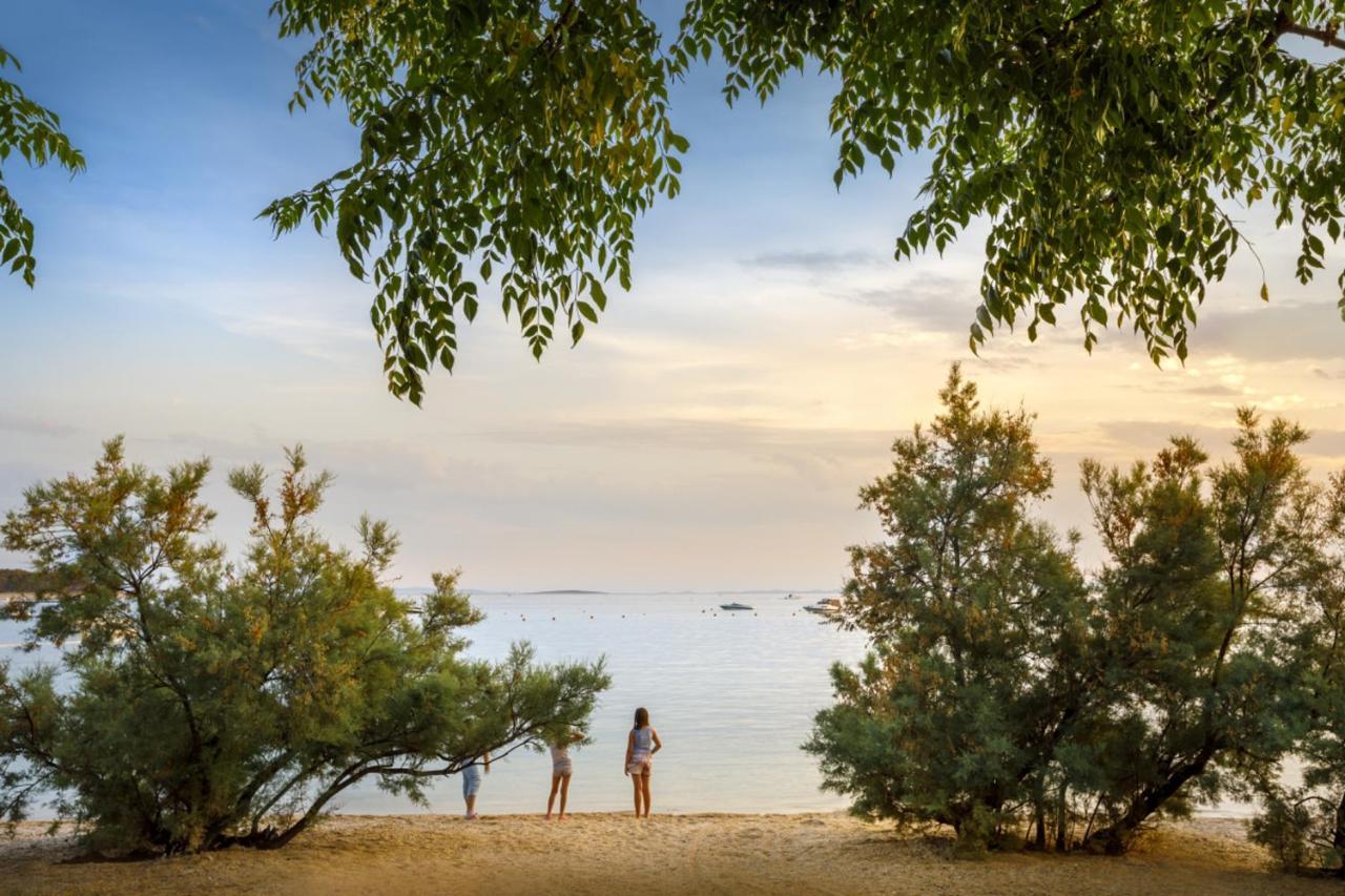 Valamar Camping Padova Banjol Eksteriør billede