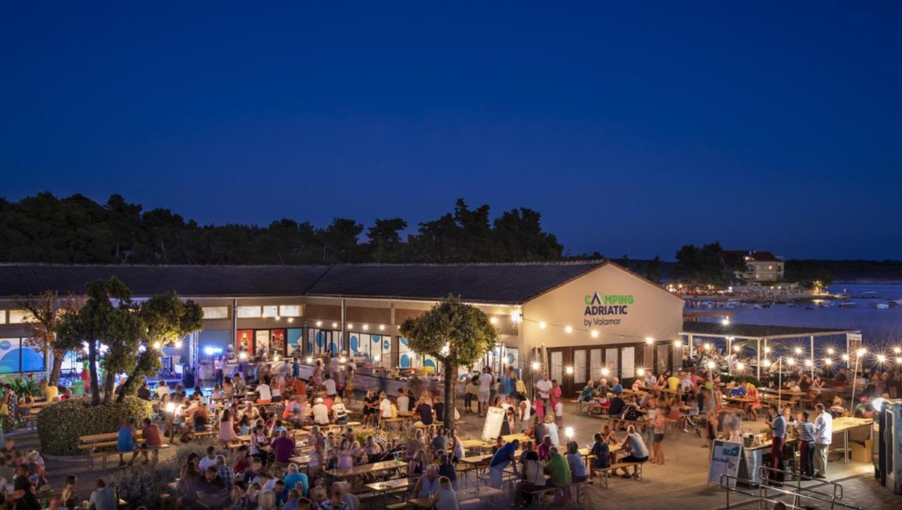 Valamar Camping Padova Banjol Eksteriør billede